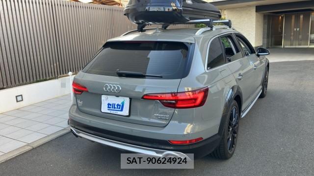 Audi A4 ALLROAD QUATTRO 2019-05 8280509-12