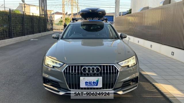 Audi A4 ALLROAD QUATTRO 2019-05 8280509-9