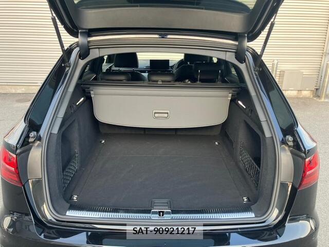 Audi A4 2024-11 8277734-15