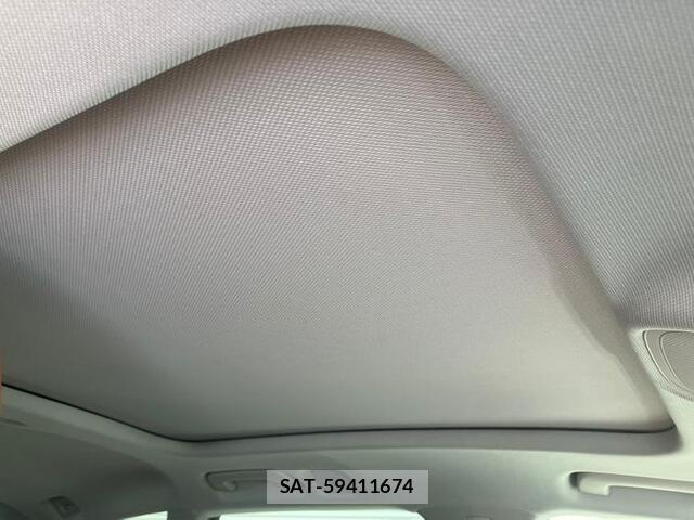 Audi A4 2024-09 8277735-12