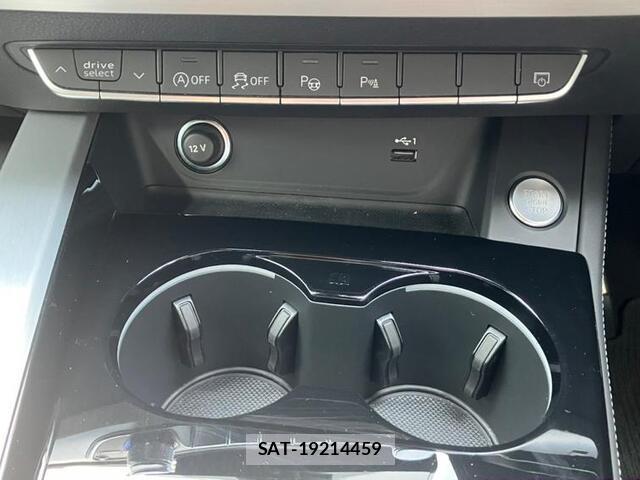 Audi A4 2024-05 8277736-12