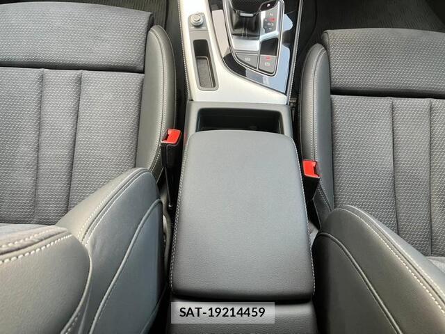 Audi A4 2024-05 8277736-15