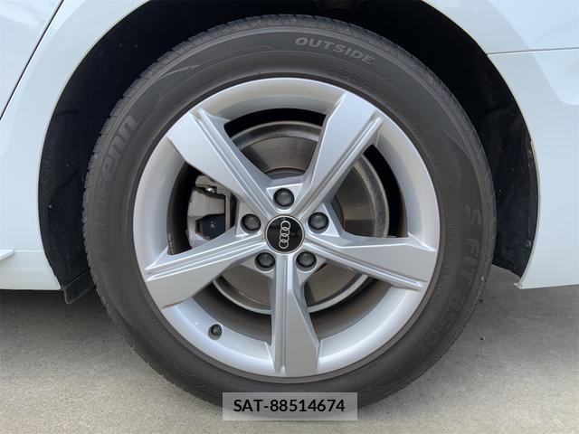 Audi A4 2021-07 8277831-18