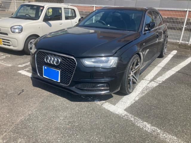 Audi A4 2013-06 8279661-2