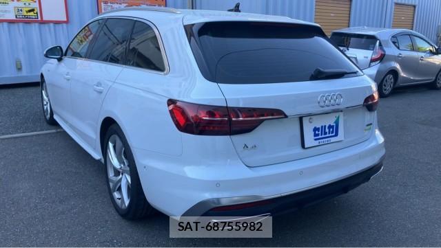 Audi A4 2021-09 8280497-13