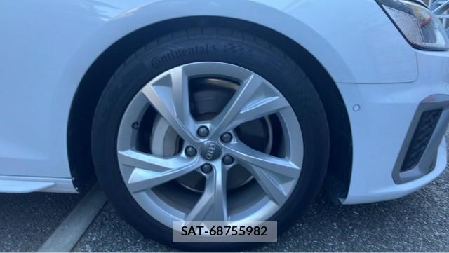 Audi A4 2021-09 8280497-8