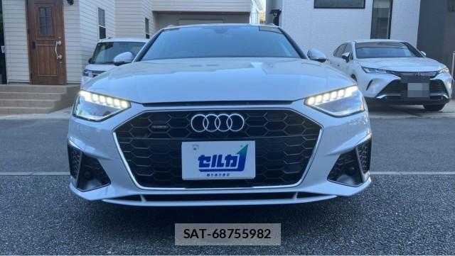 Audi A4 2021-09 8280497-9
