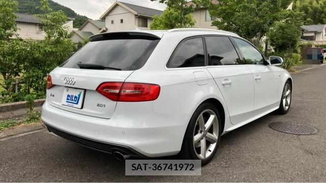 Audi A4 2013-12 8281160-12