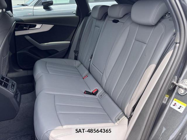 Audi A4 2023-11 8283445-14