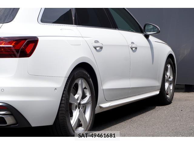 Audi A4 2021-04 8285643-9