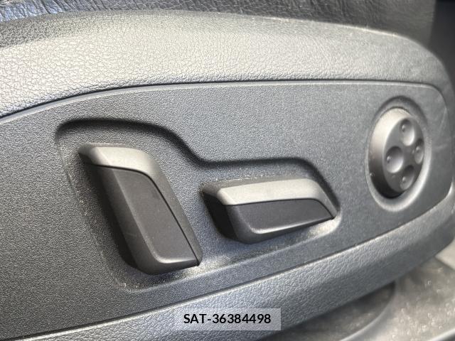 Audi A4 2017-01 8278723-18
