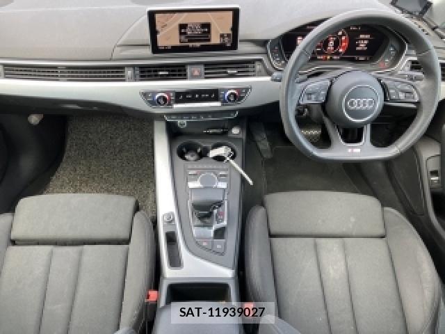 Audi A4 2018-06 8278940-2