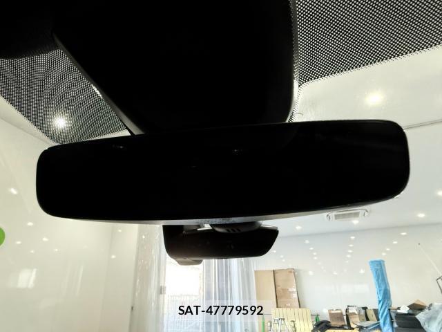 Audi A4 2023-04 8282756-11