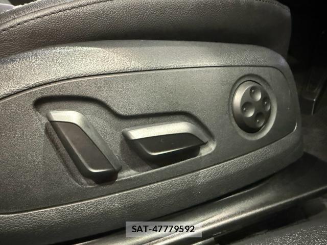 Audi A4 2023-04 8282756-8