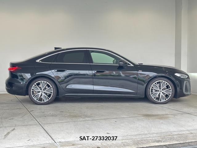 Audi A5 2026-01 8280414-15