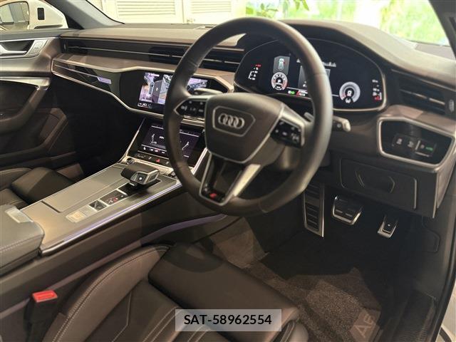 Audi A6 2022-08 8280412-10