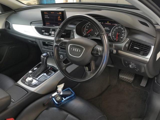 Audi A6 2015-08 8276846-2