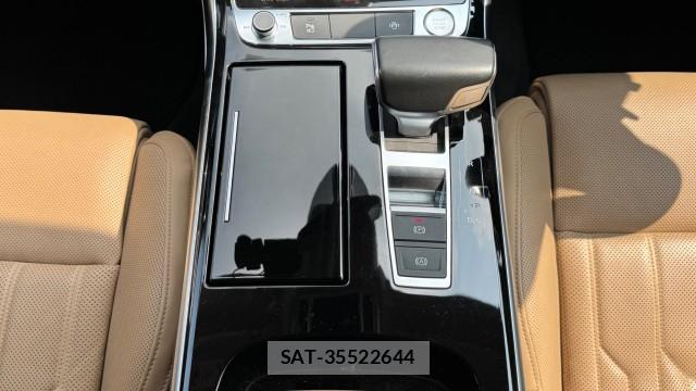 Audi A8 2018-10 8282467-14