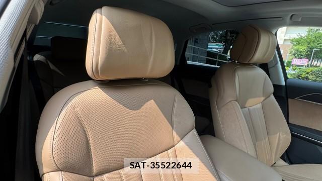 Audi A8 2018-10 8282467-5