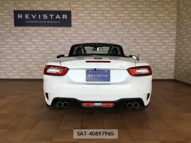 Abarth 124 Spider 2017-08 8279245-5