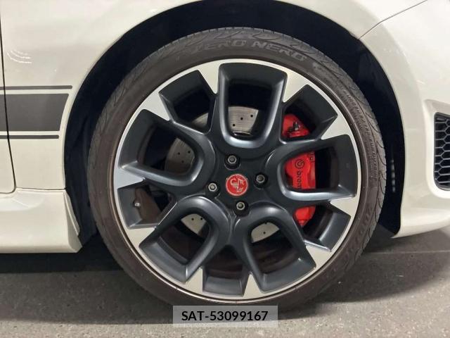 Abarth 595 2019-06 8278911-8