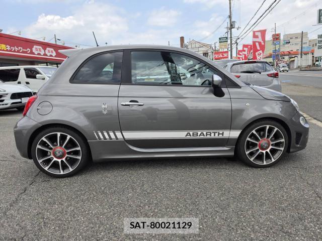 Abarth 595 2020-05 8284805-8