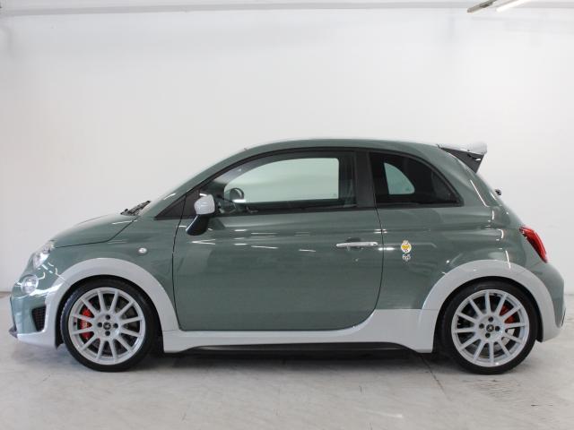 Abarth 695 2020-06 8277060-4