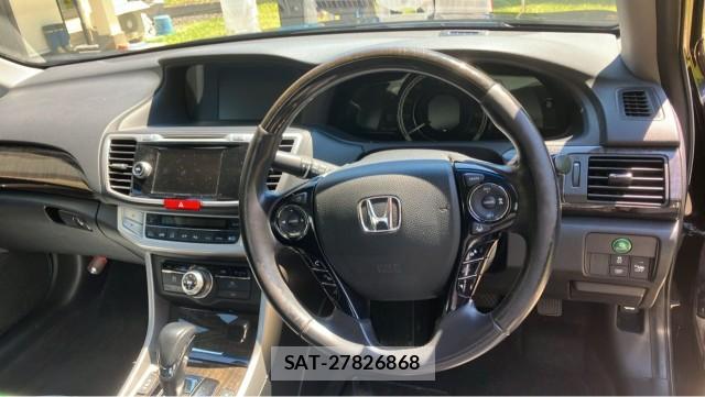 Honda ACCORD HYBRID 2015-09 8281151-2