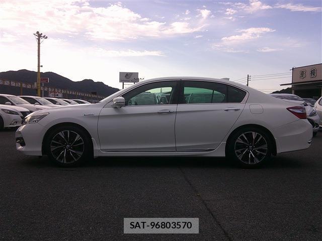 Honda ACCORD HYBRID 2016-12 8281219-4