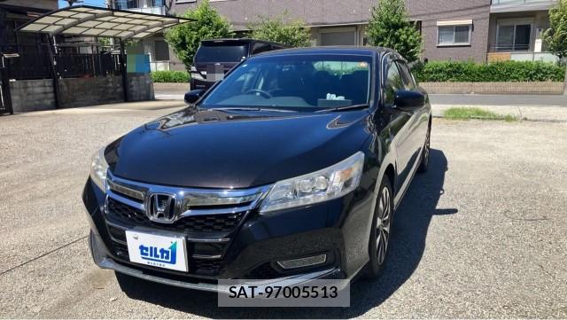 Honda ACCORD HYBRID 2014-04 8282155-0
