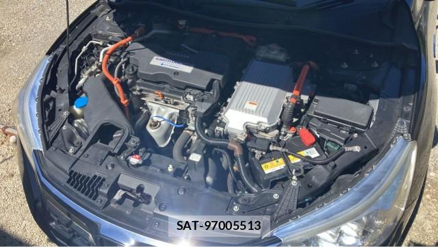 Honda ACCORD HYBRID 2014-04 8282155-7
