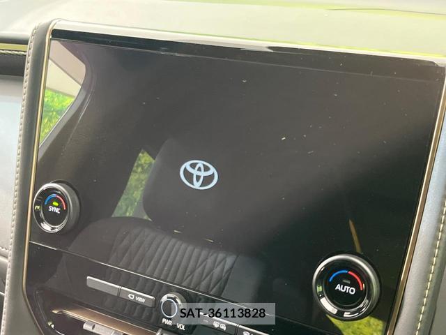 Toyota ALPHARD HYBRID 2025-04 8276771-2