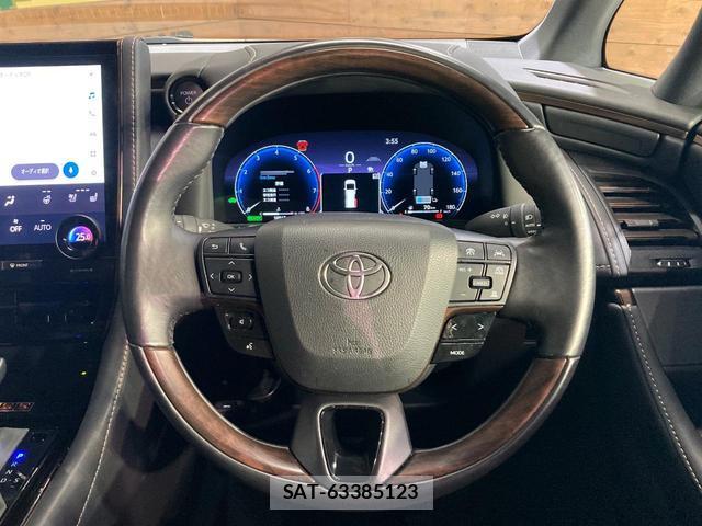 Toyota ALPHARD HYBRID 2024-10 8277650-8
