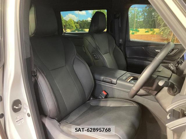 Toyota ALPHARD HYBRID 2025-03 8277652-8