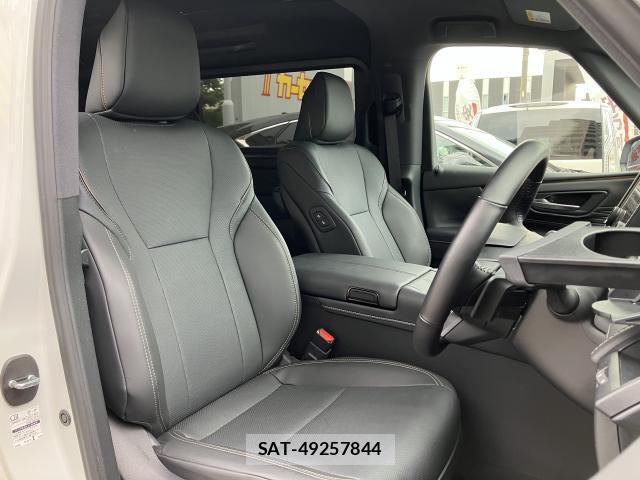Toyota ALPHARD HYBRID 2024-12 8280348-6