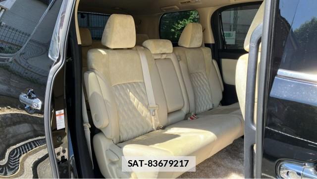 Toyota ALPHARD HYBRID 2021-12 8280465-6