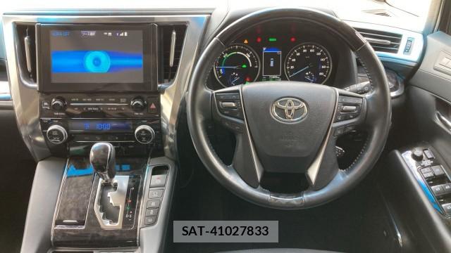 Toyota ALPHARD HYBRID 2019-06 8280552-16