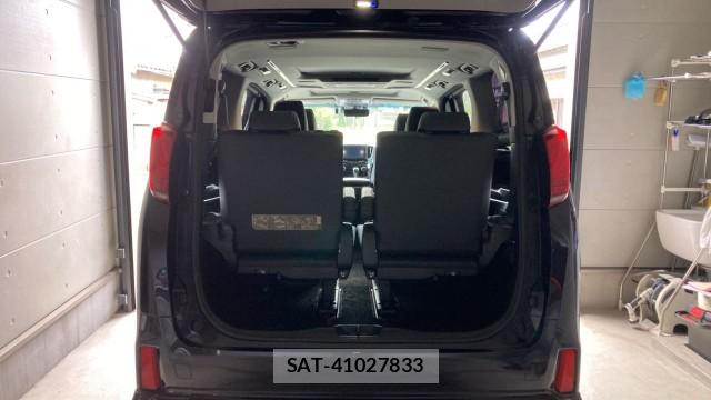Toyota ALPHARD HYBRID 2019-06 8280552-17
