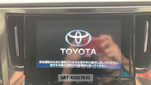 Toyota ALPHARD HYBRID 2019-06 8280552-4