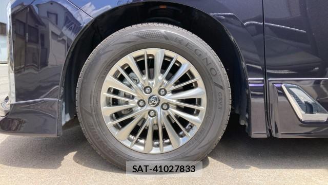 Toyota ALPHARD HYBRID 2019-06 8280552-8