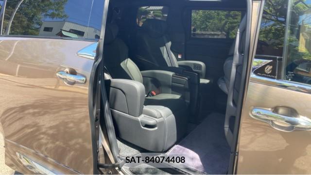 Toyota ALPHARD HYBRID 2025-03 8280610-6