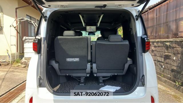 Toyota ALPHARD HYBRID 2024-10 8280685-17