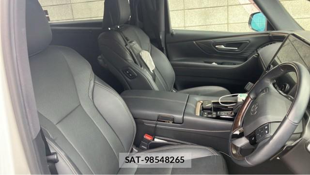 Toyota ALPHARD HYBRID 2023-10 8281007-5