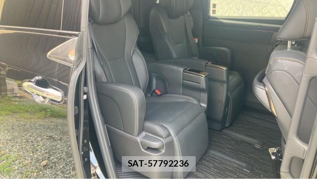 Toyota ALPHARD HYBRID 2024-02 8281085-6