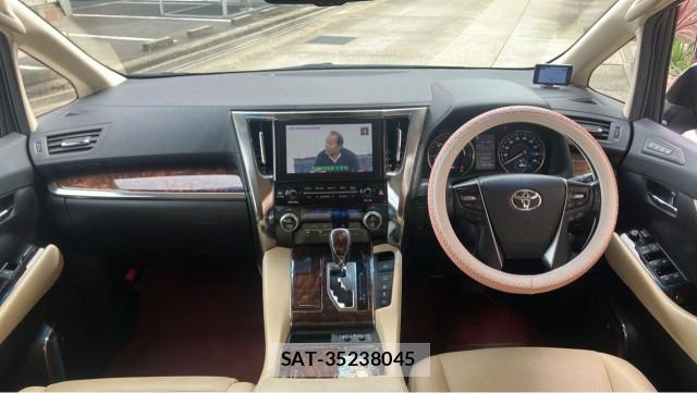 Toyota ALPHARD HYBRID 2019-09 8281385-2