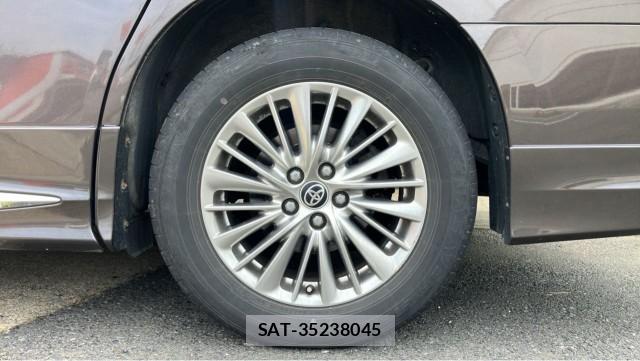 Toyota ALPHARD HYBRID 2019-09 8281385-8