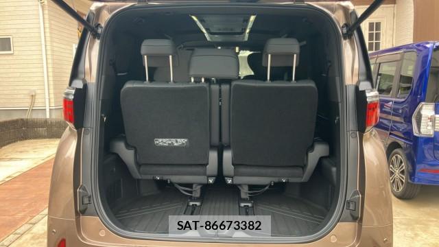 Toyota ALPHARD HYBRID 2025-07 8281488-17