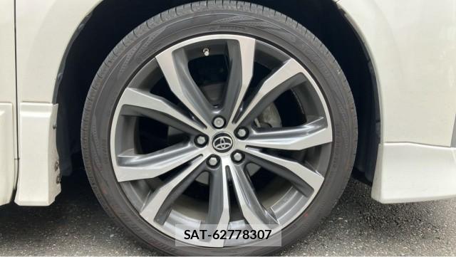 Toyota ALPHARD HYBRID 2019-12 8281550-8