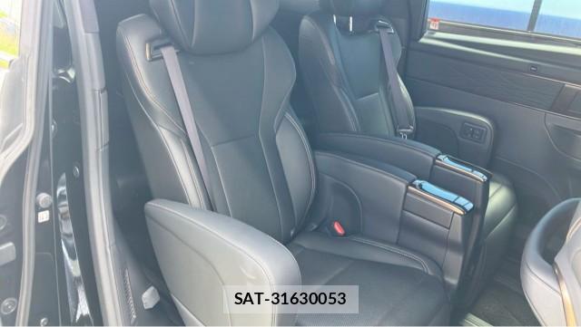 Toyota ALPHARD HYBRID 2025-03 8281713-6