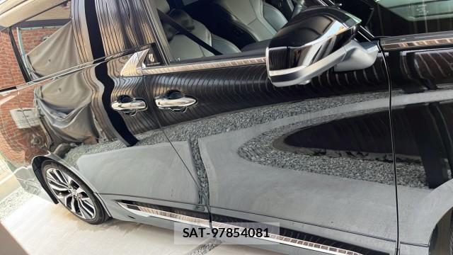 Toyota ALPHARD HYBRID 2024-10 8281901-10